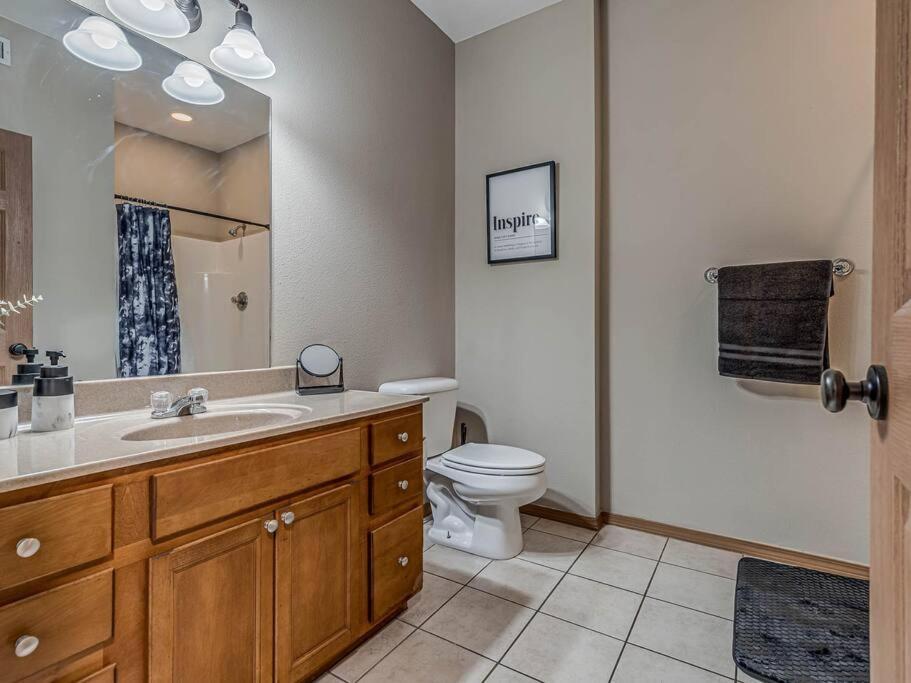Deluxe Studio In Historic Downtown Building! Bartlesville Exterior photo