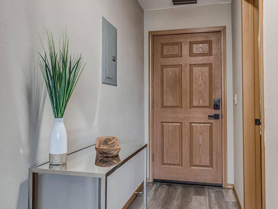 Deluxe Studio In Historic Downtown Building! Bartlesville Exterior photo
